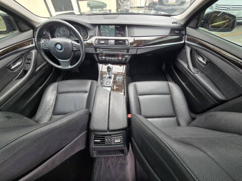 2015 BMW 5 Series 528i