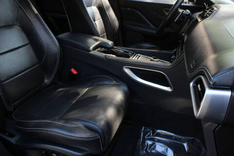 2017 Jaguar F-PACE S