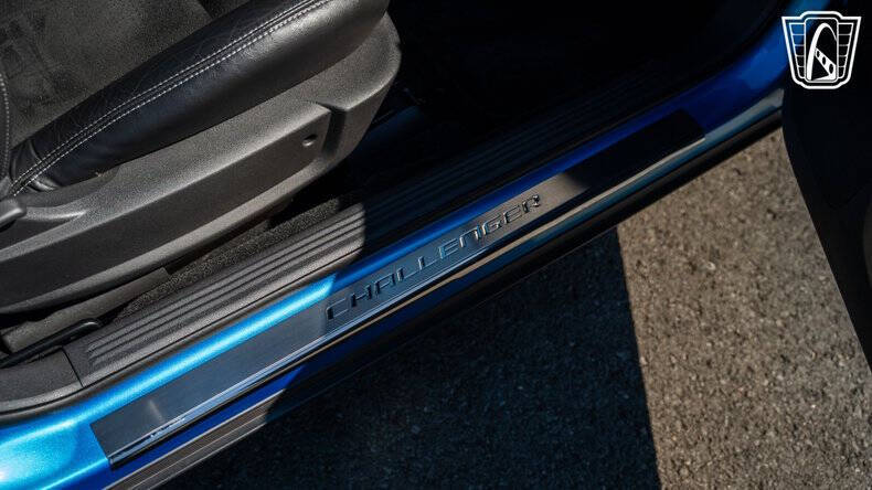 2010 Dodge Challenger SRT8