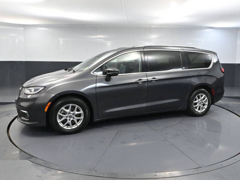 2021 Chrysler Pacifica Touring L