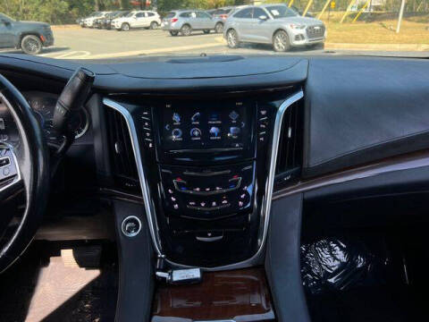 2019 Cadillac Escalade ESV Standard
