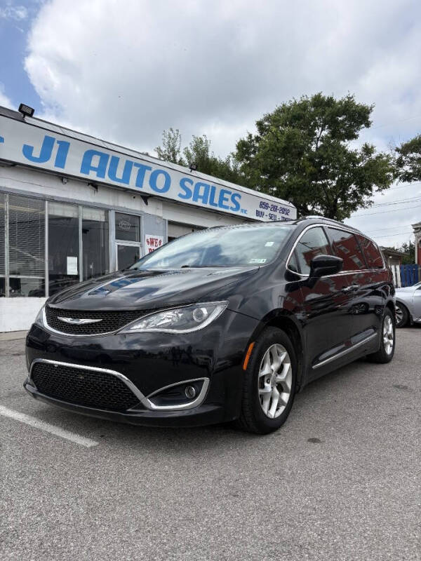 2018 Chrysler Pacifica Touring L Plus