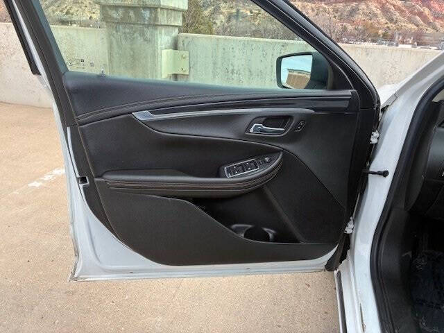 2019 Chevrolet Impala LT