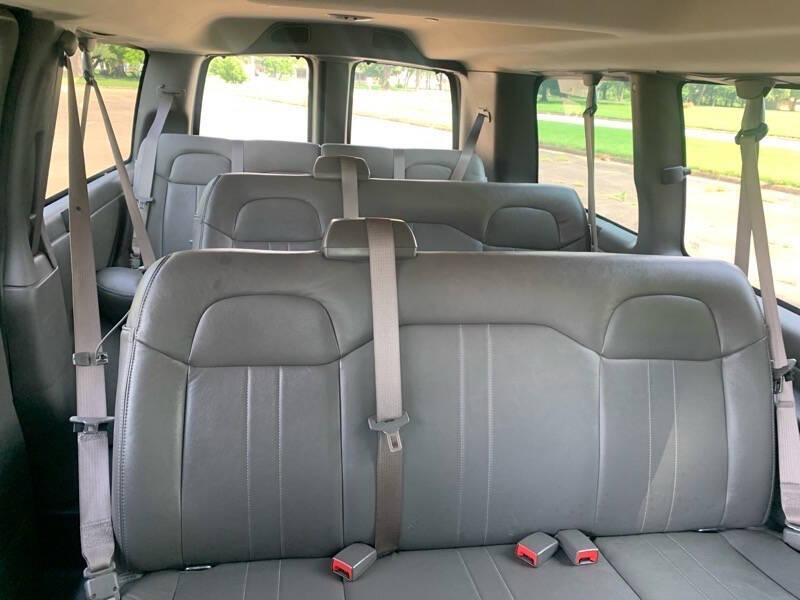 2019 GMC Savana LS 2500