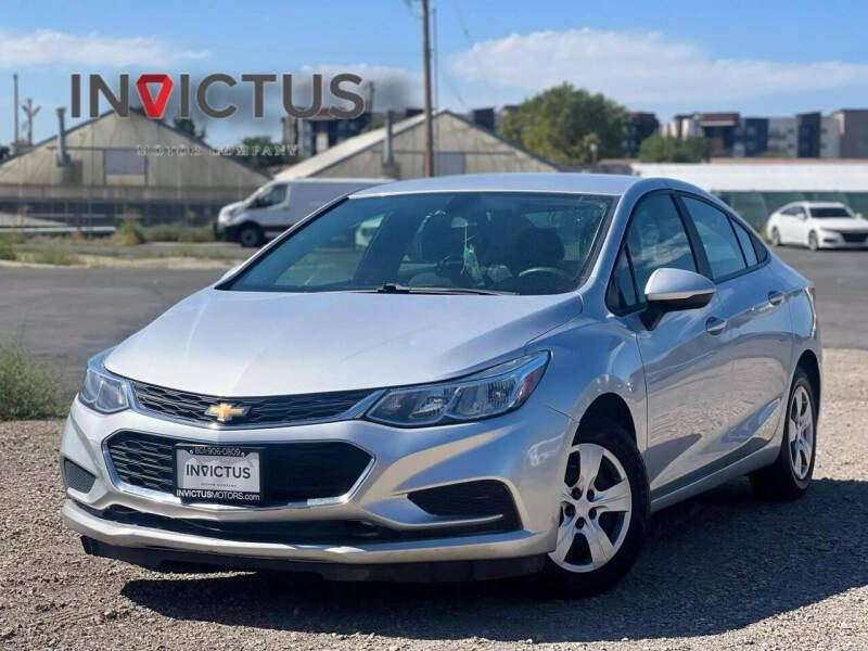 2018 Chevrolet Cruze for sale at INVICTUS MOTOR COMPANY in West Valley City UT