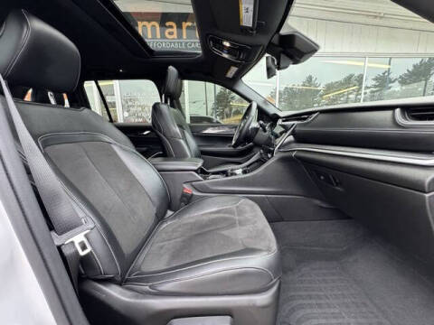 2022 Jeep Grand Cherokee Altitude