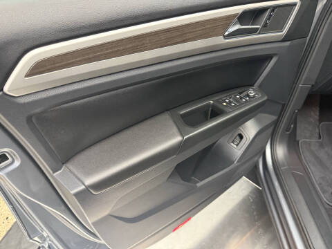 2019 Volkswagen Atlas V6 SE