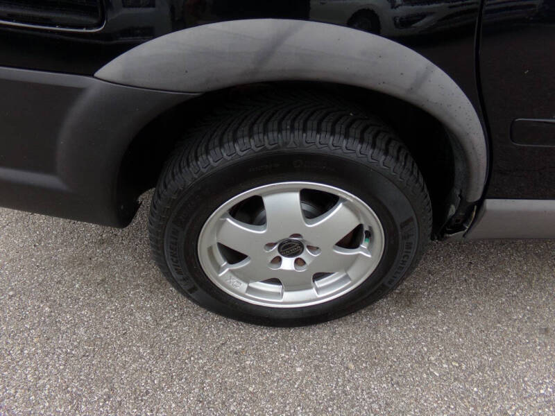 2004 Volvo XC70