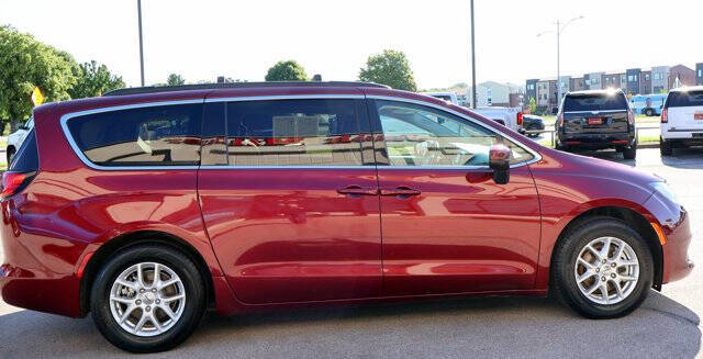 2021 Chrysler Voyager LXi