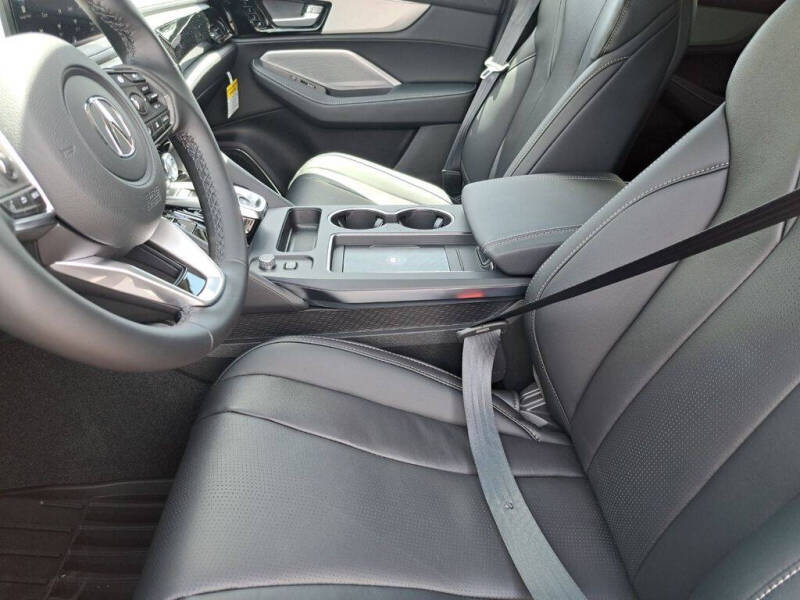 2026 Acura MDX w/Tech
