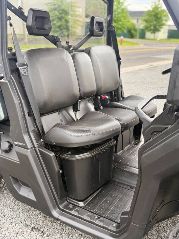 2024 Can-Am DEFENDER XT HD7