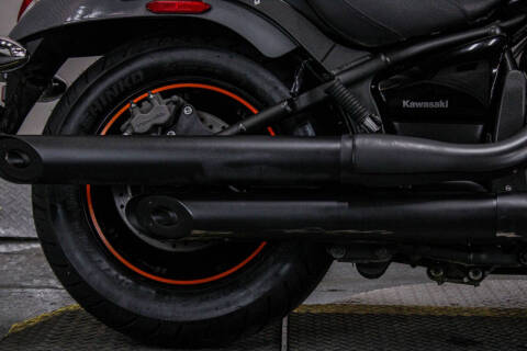 2019 Kawasaki Vulcan 900 Custom