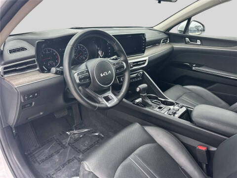2023 Kia K5 EX