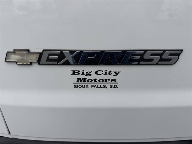 2019 Chevrolet Express 2500