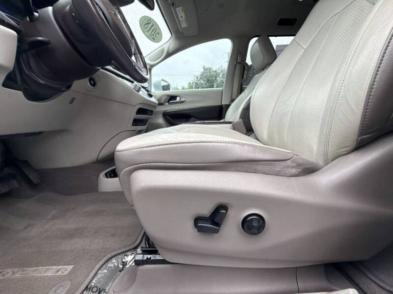 2018 Chrysler Pacifica Touring L Plus