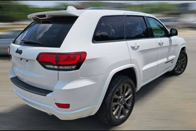 Used 2016 Jeep Grand Cherokee Limited with VIN 1C4RJEBG3GC500271 for sale in Phenix City, AL