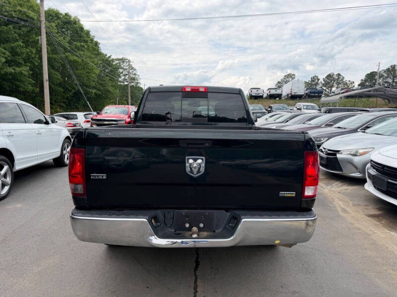 2016 RAM 1500 SLT