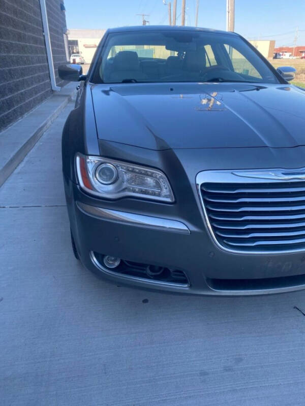 2011 Chrysler 300 for sale at Carsland KC in Kansas City MO