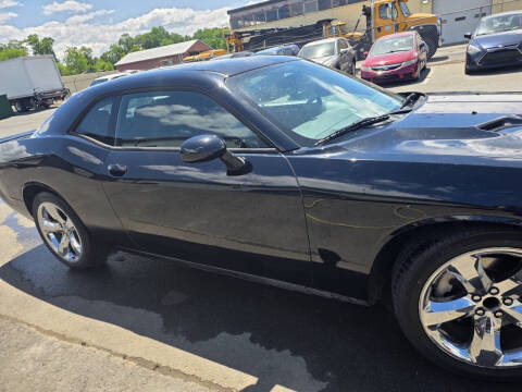2012 Dodge Challenger SXT