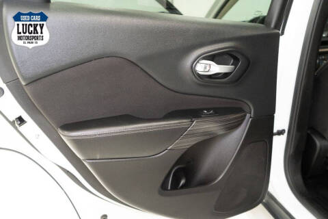 2015 Jeep Cherokee Sport