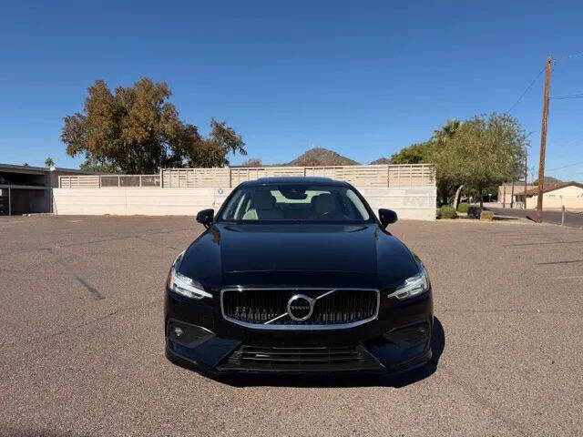 2021 Volvo S60 T5 Momentum