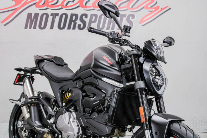 2021 Ducati Monster
