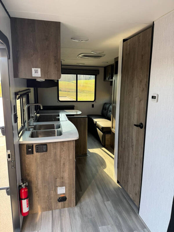 2022 Heartland Pioneer