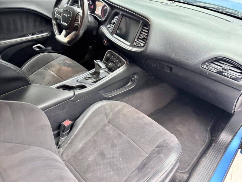 2016 Dodge Challenger SRT 392