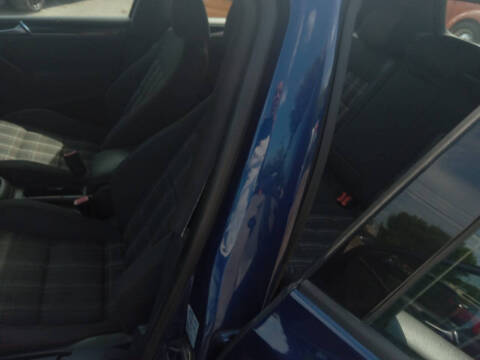 2011 Volkswagen GTI Base PZEV