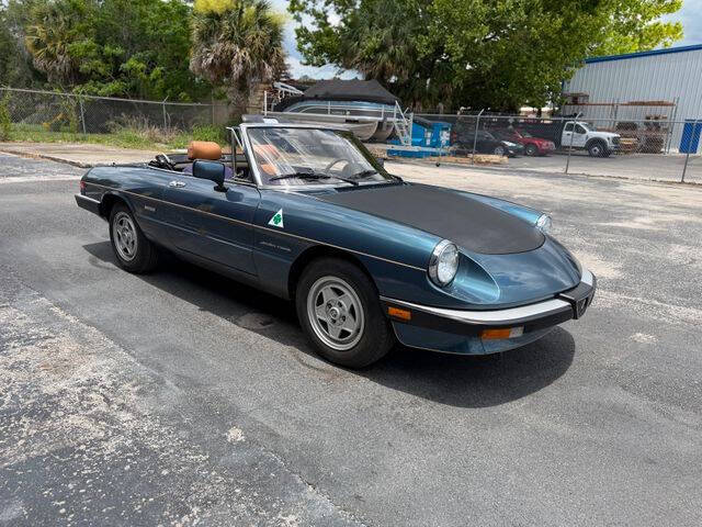 1988 Alfa Romeo Spider Veloce