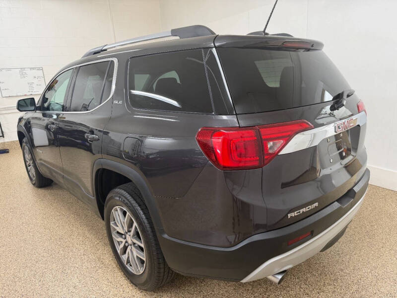 2017 GMC Acadia SLE-2