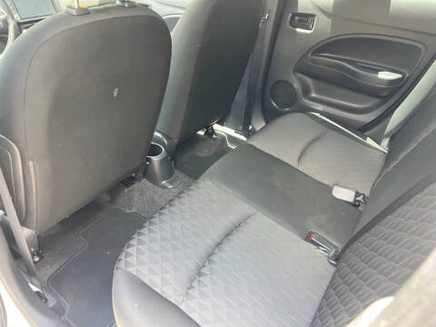 2021 Mitsubishi Mirage ES