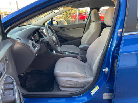 2017 Chevrolet Cruze LT Auto