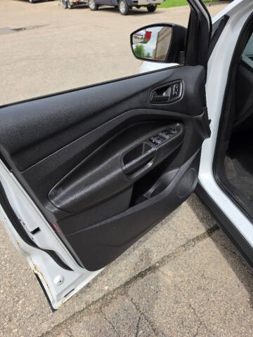 2013 Ford Escape S