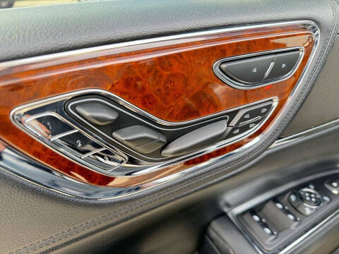 2019 Lincoln Continental Reserve