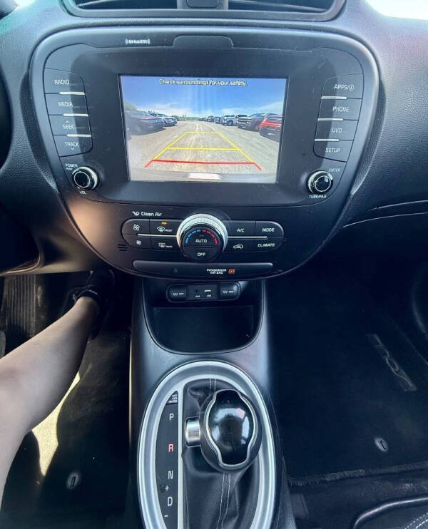 2018 Kia Soul +