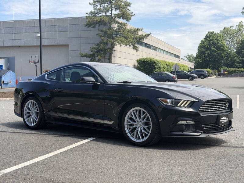 2017 Ford Mustang EcoBoost Premium