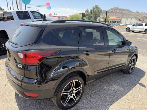 2019 Ford Escape SEL