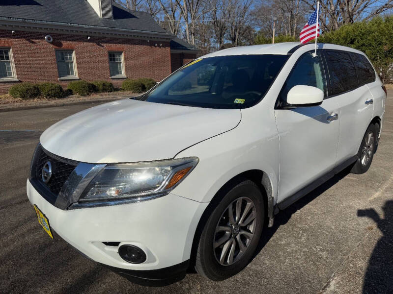 2014 Nissan Pathfinder for sale at Hilton Motors Inc. in Newport News VA