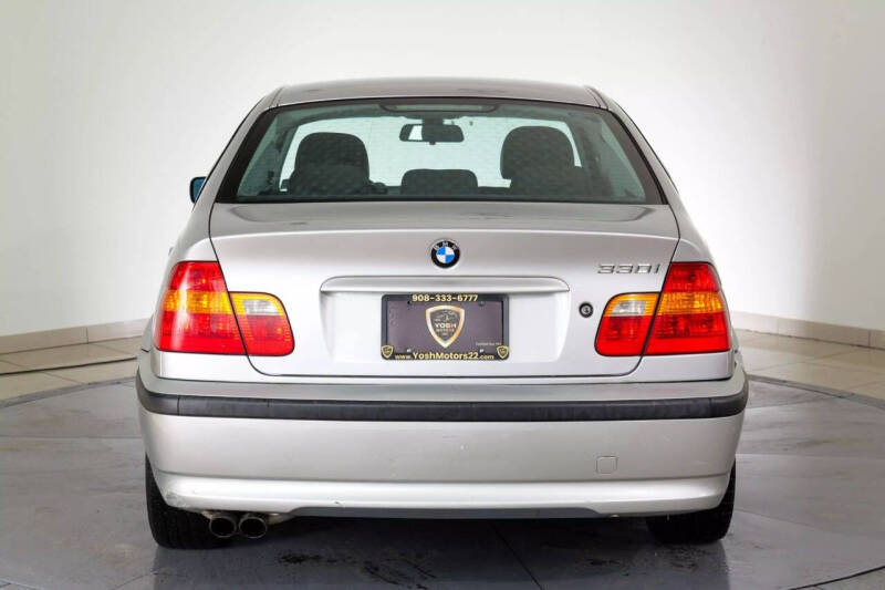 2003 BMW 3 Series 330i