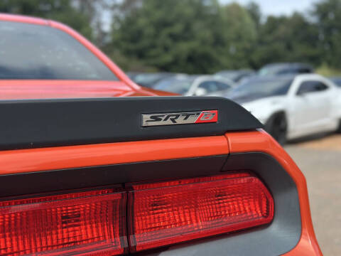 2008 Dodge Challenger SRT8