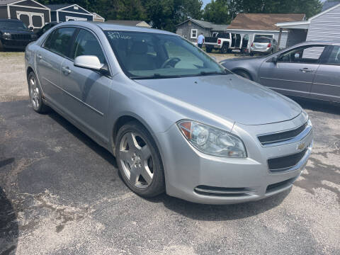 2009 Chevrolet Malibu for sale at HEDGES USED CARS in Carleton MI