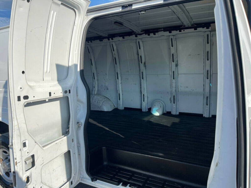 2018 Chevrolet Express 2500