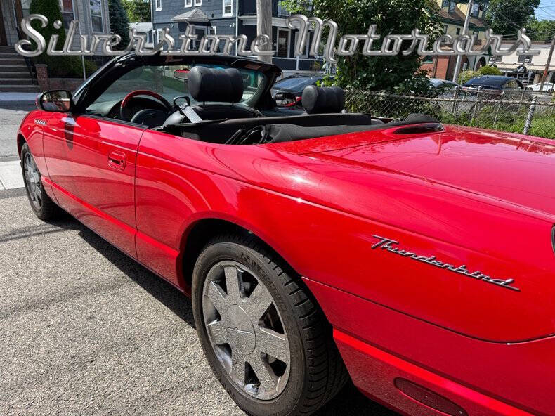 2002 Ford Thunderbird Deluxe