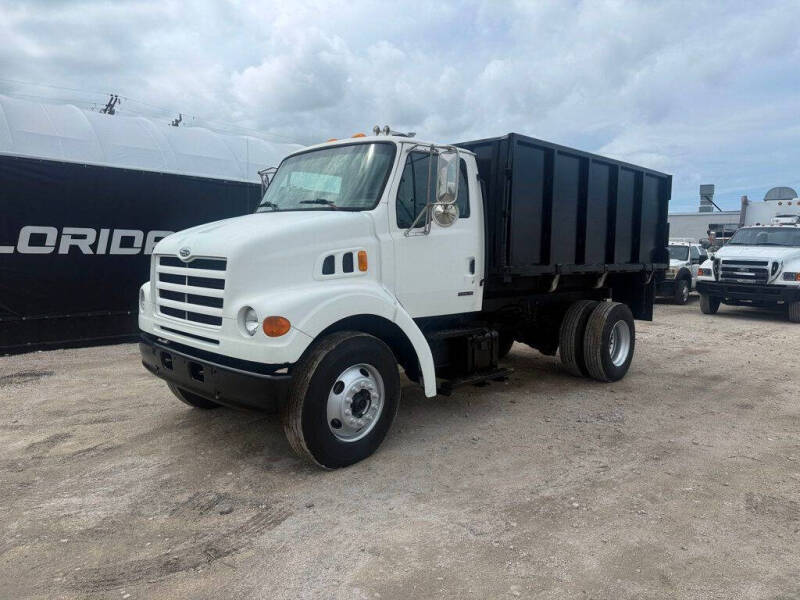 2000 Sterling L7501