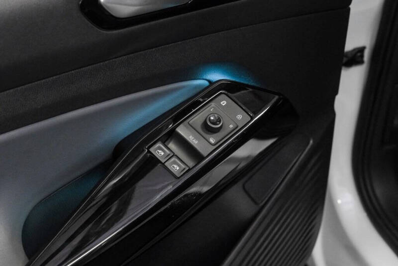 2021 Volkswagen ID.4 Pro