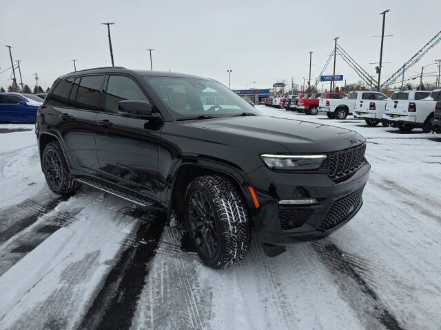 2024 Jeep Grand Cherokee Summit