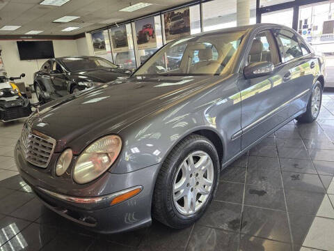 2006 Mercedes-Benz E-Class