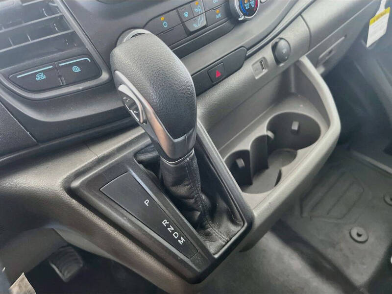 2025 Ford Transit