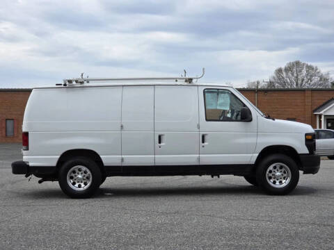 2011 Ford E-Series E-150